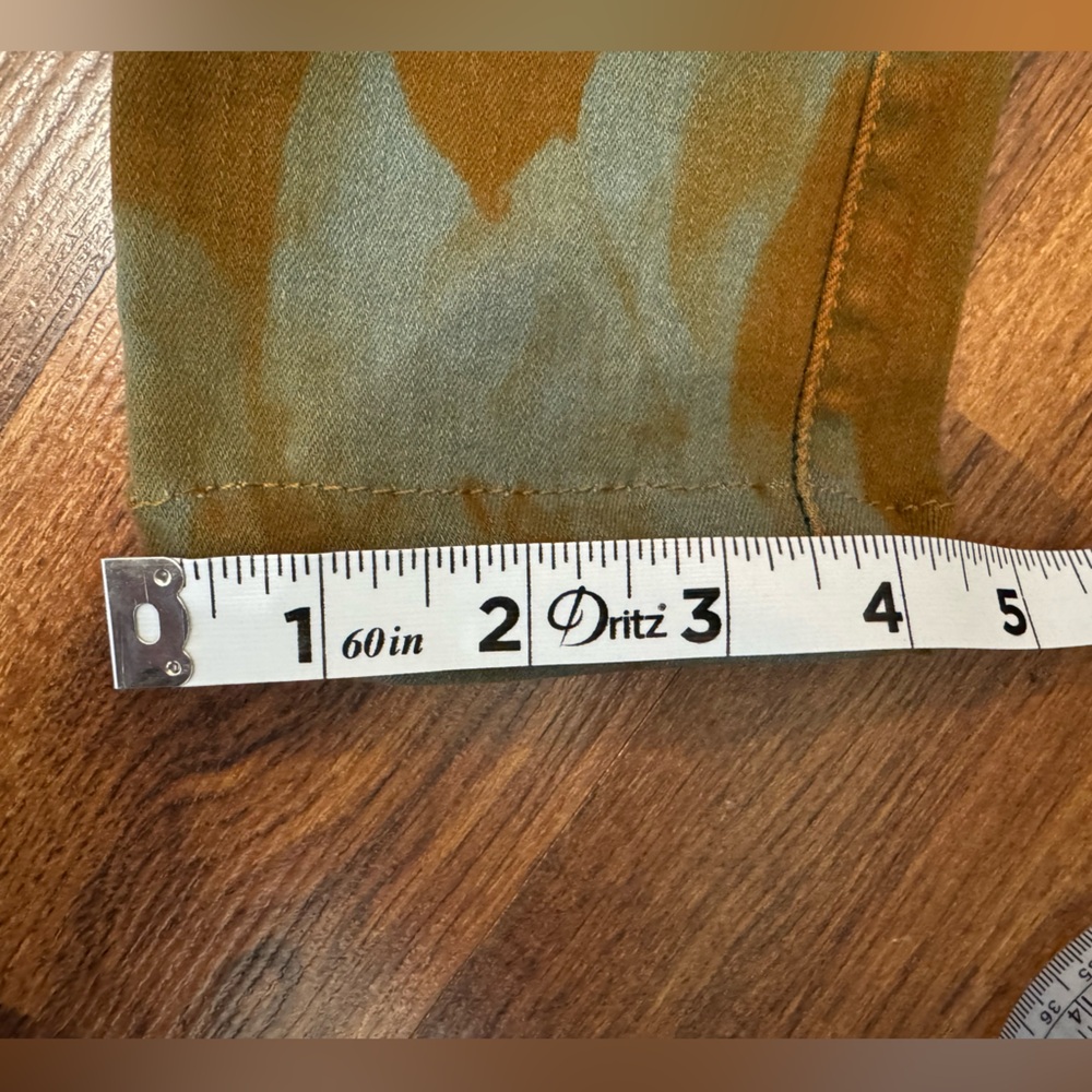 Culture Vulture Men’s Sz 28 Grunge Distressed Skinny Jeans with Embroidered Logo - Picture 9 of 11